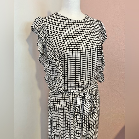 Checkered Ruffle Top & Palazzo Pants Set - Picture 10 of 15